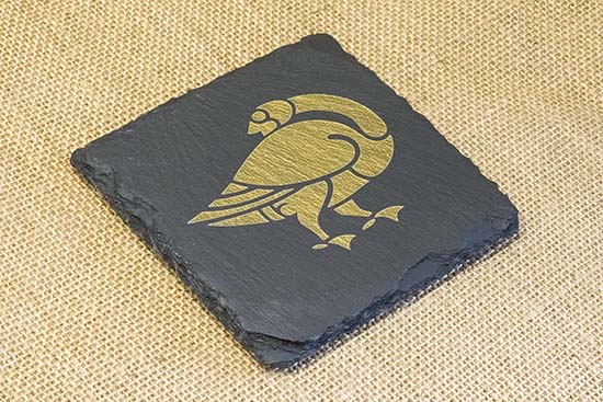 Engraved and painted goose slate coaster